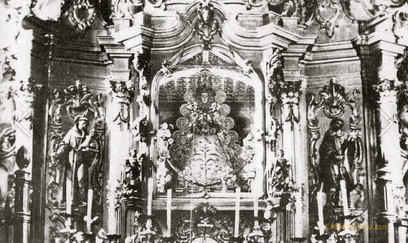 Detalle del camarín de la Virgen del antiguo retablo