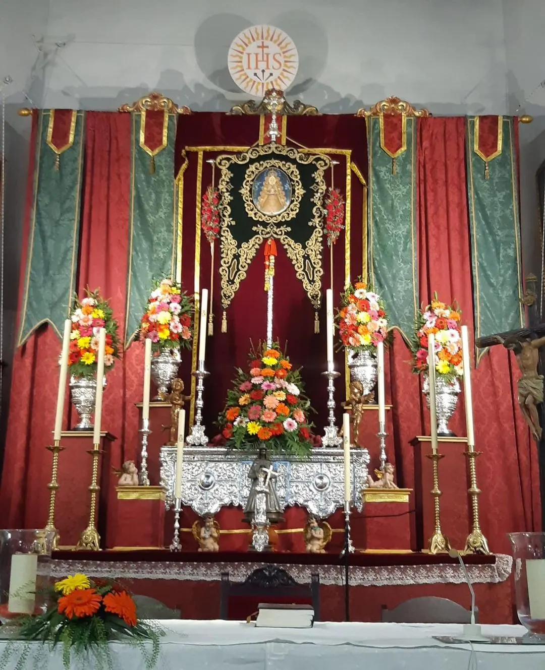 Altar rocio 2023 -Almensilla