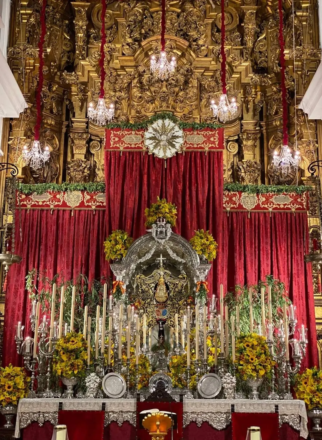 Rocio altar cultos Dos Hermanas 2021
