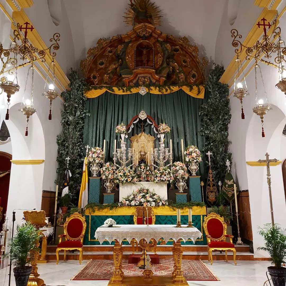 Rocio altar cultos bormujos 2021