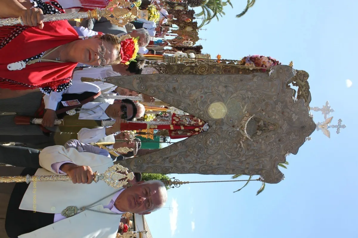 5368-simpecados-misa-pentecostes-2014-rocio.com-IMG_1683