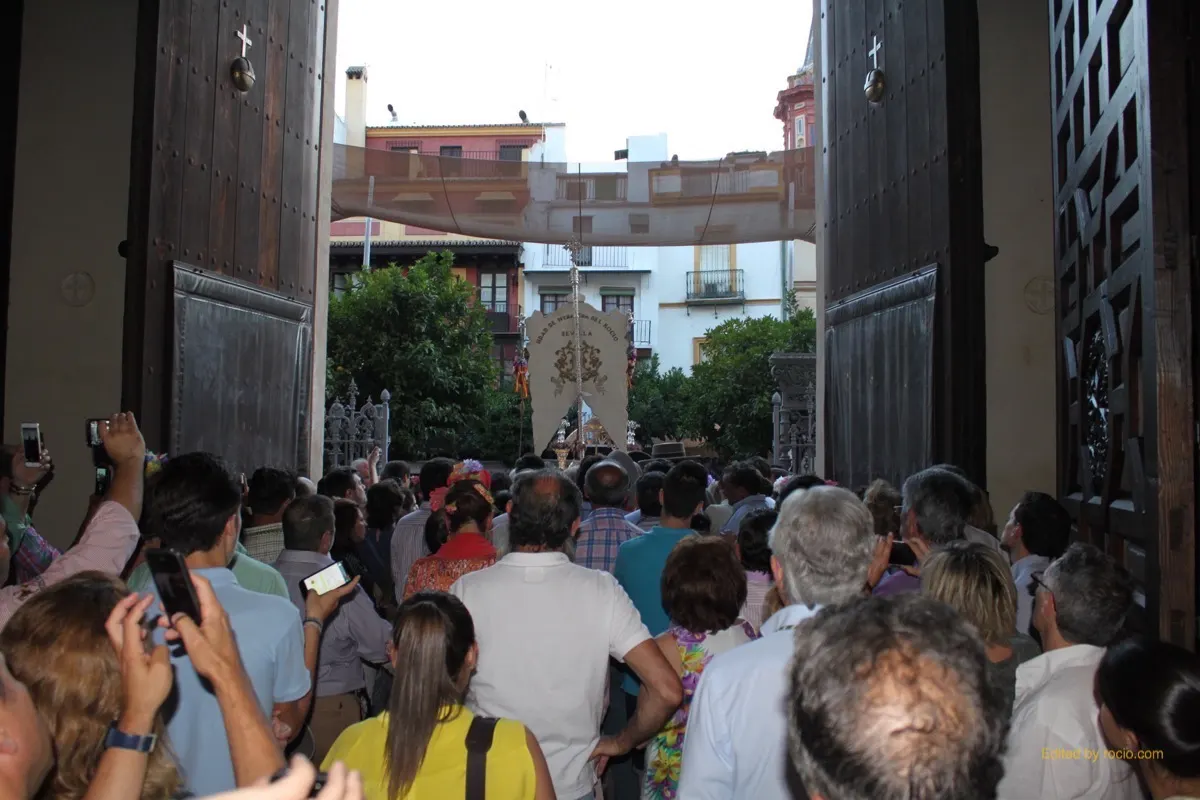 Sevllla Salvador rocio entrada 2015-3047