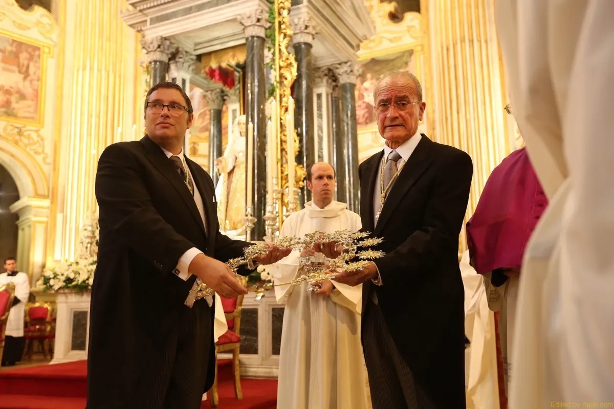 Rocio coronada 2015 malaga-VK7B6041