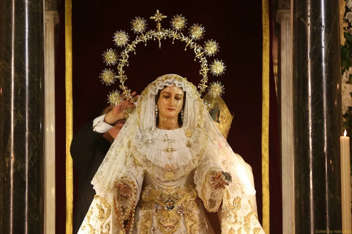 Rocio coronada 2015 malaga-VK7B6136