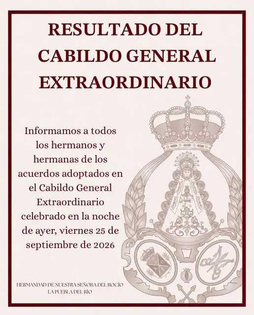 Cartel con texto en tonos marrones que anuncia el resultado del Cabildo General Extraordinario de la Hermandad de Nuestra Señora del Rocío de La Puebla del Río, con imagen del Simpecado en el centro