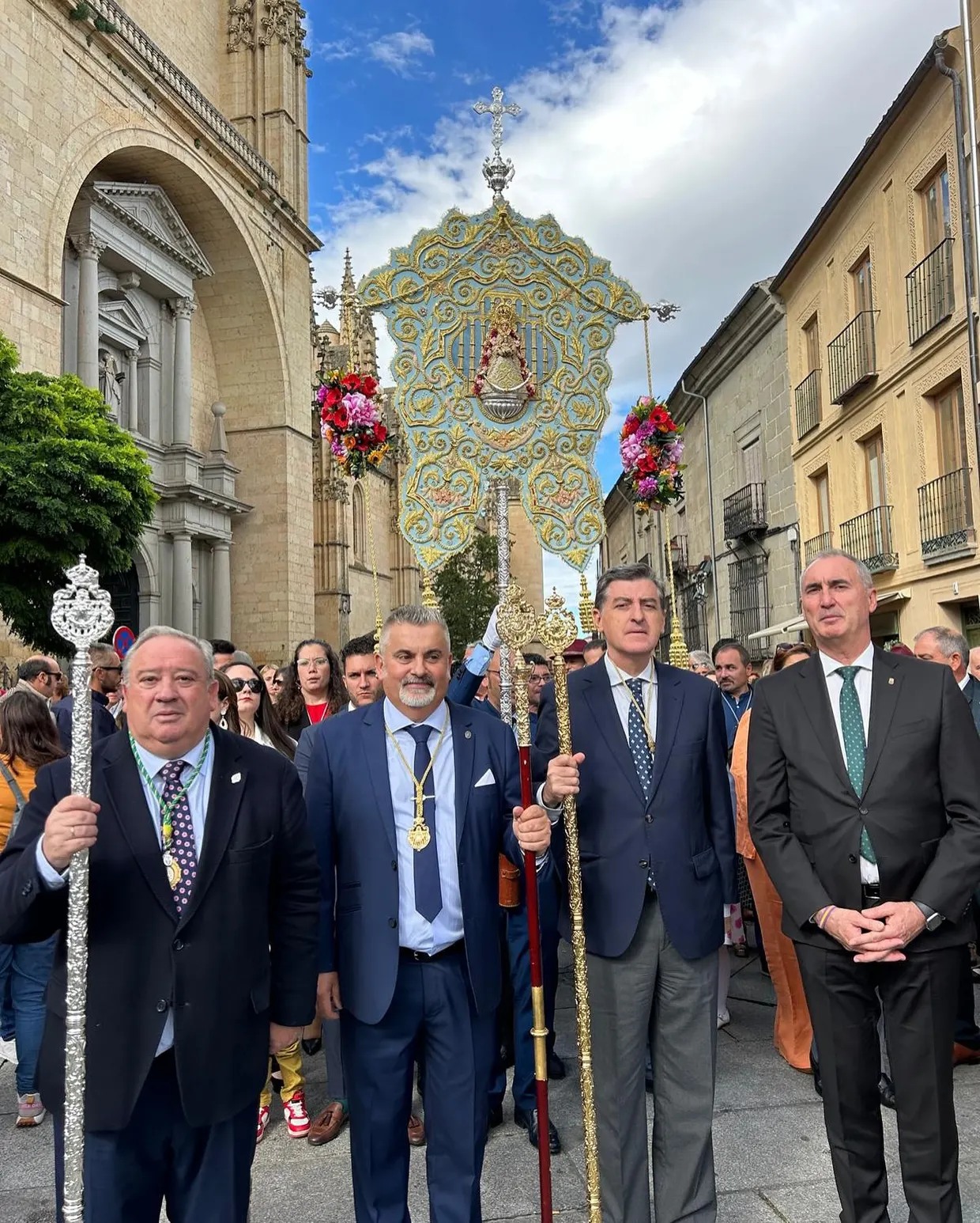Hermandad de Segovia - Bendición del Simpecado-2
