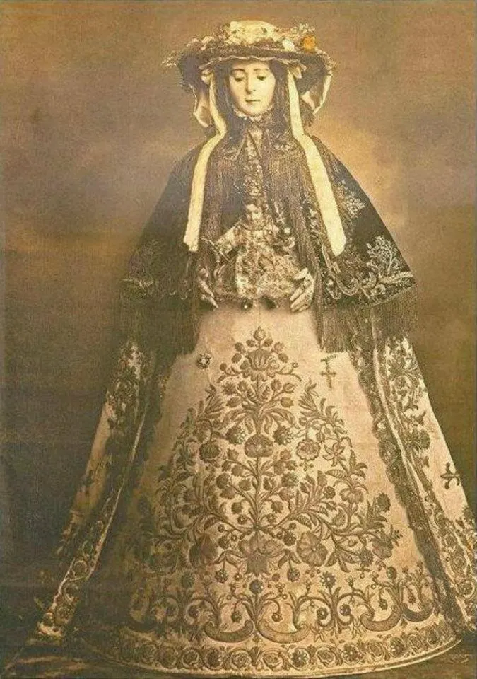 3-rocio.com-virgen-5006-javi-el-almonteno-27.jpg