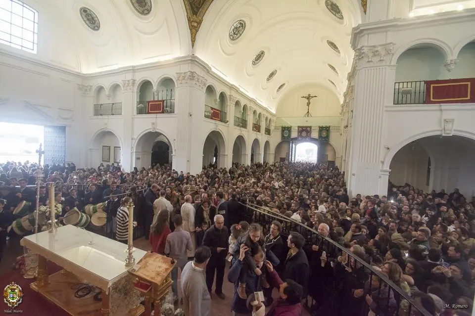 Presentacion ninos a la Virgen del Rocio 2018-7