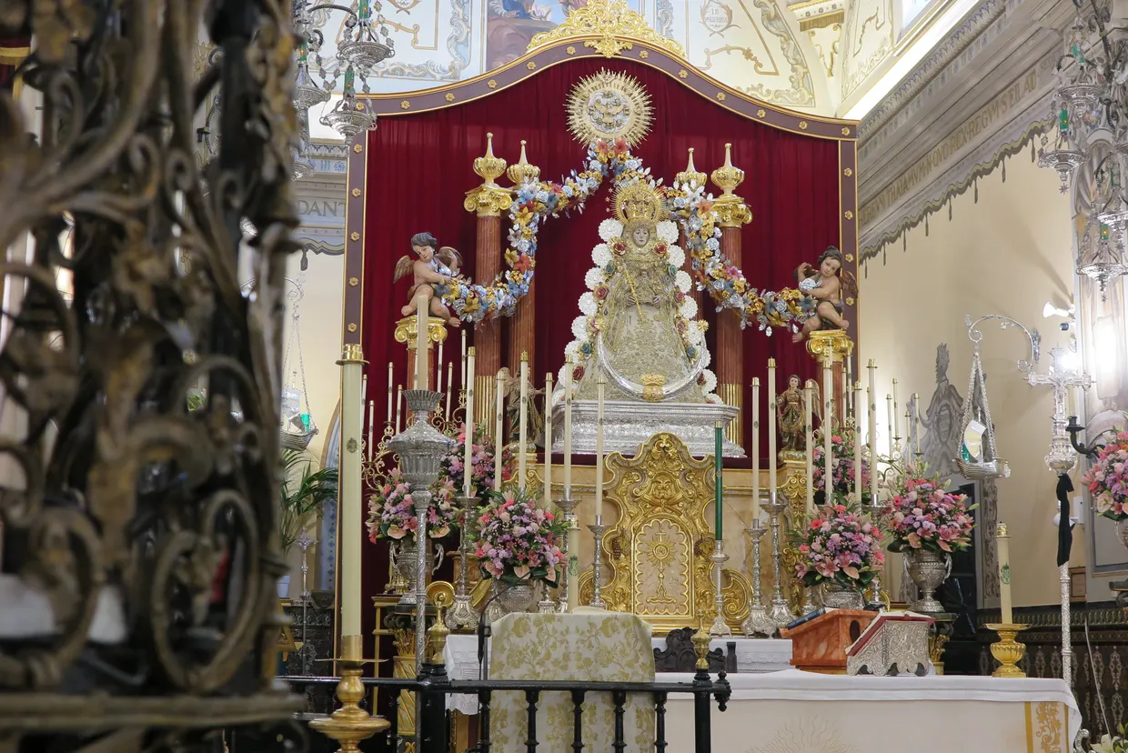 Virgen cambio traje mayo 2020-2
