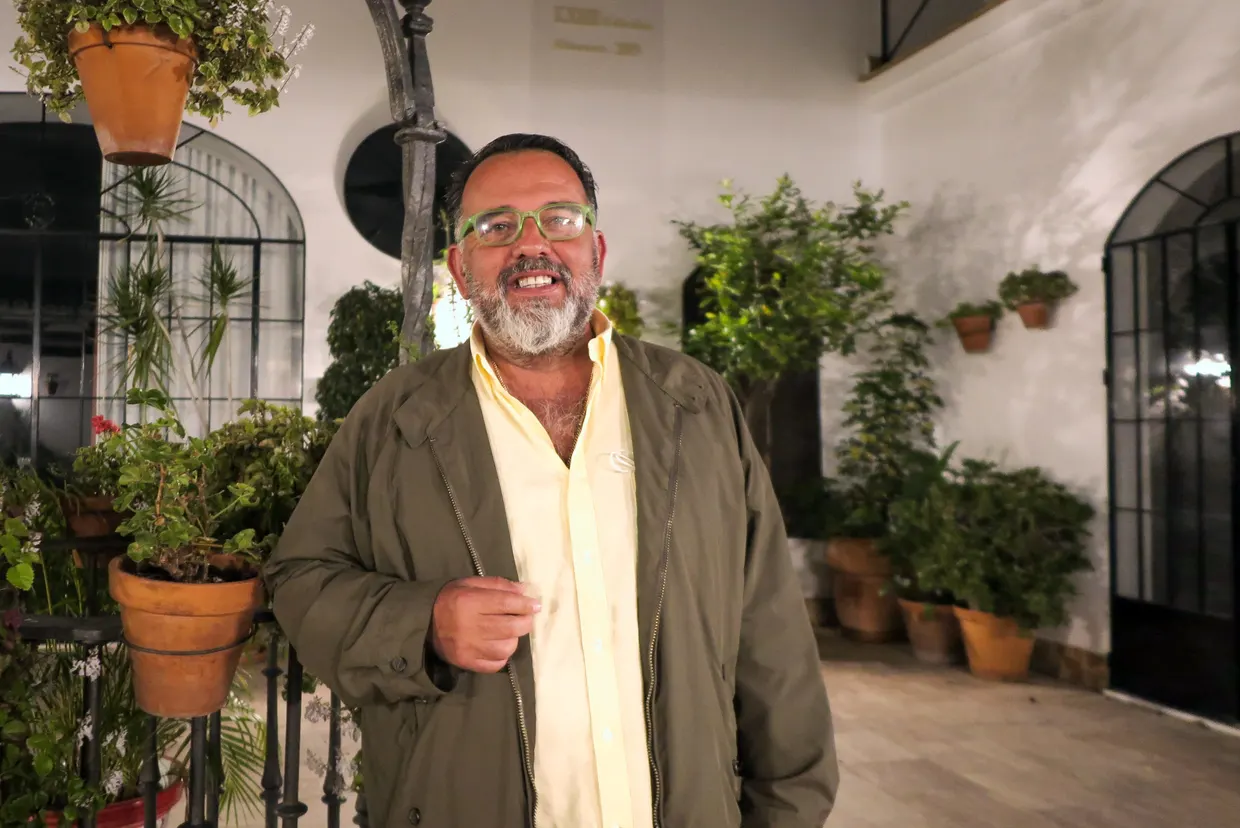 El almonteno Matias Acosta realizara la felicitacion navidena de la Matriz
