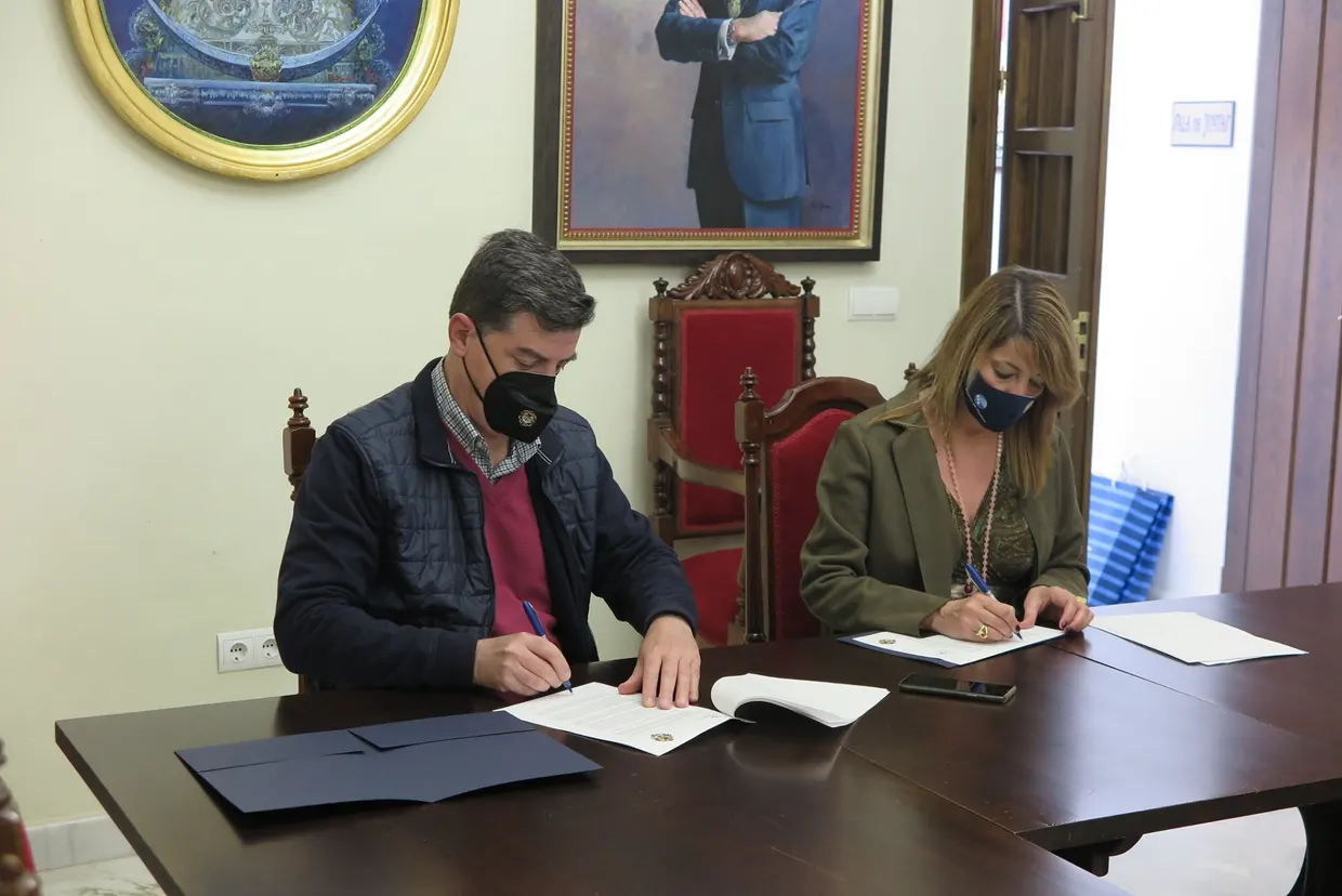Firma huelva es rocio en huelva