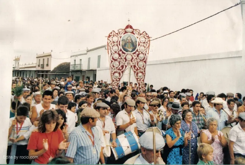 1642-PEREGRINACIÓN-ANDANDO-villamanrrique.jpg