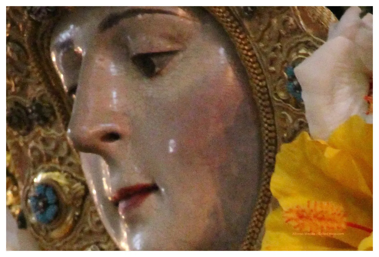 Virgen-Rocio-Detalles-Cara-2-1
