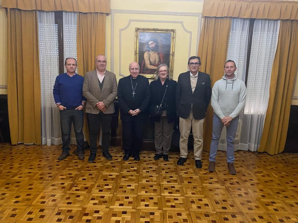 emigrantes reunion obispo aniverasrio