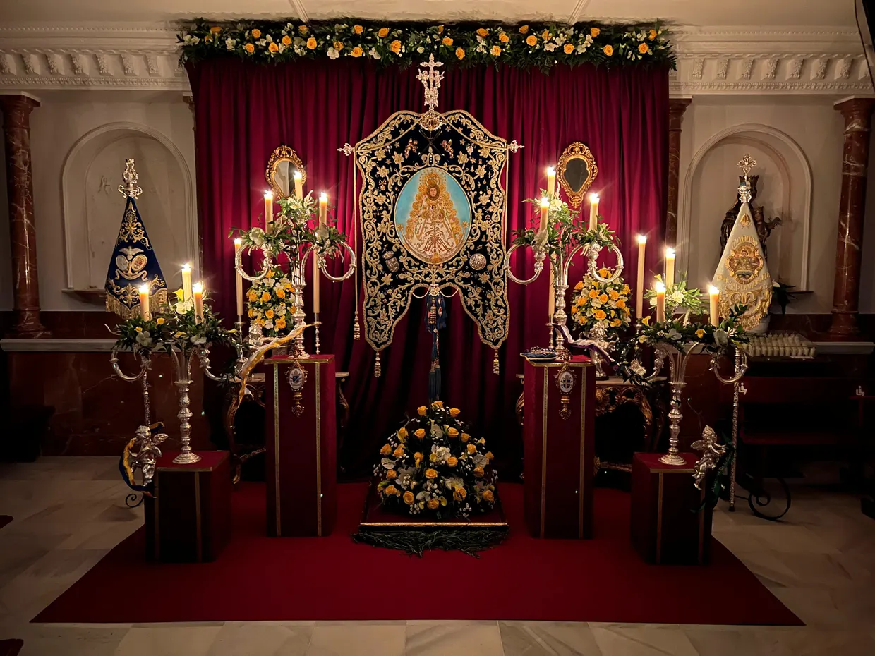 Rincon de la Victoria altar de culto 2025