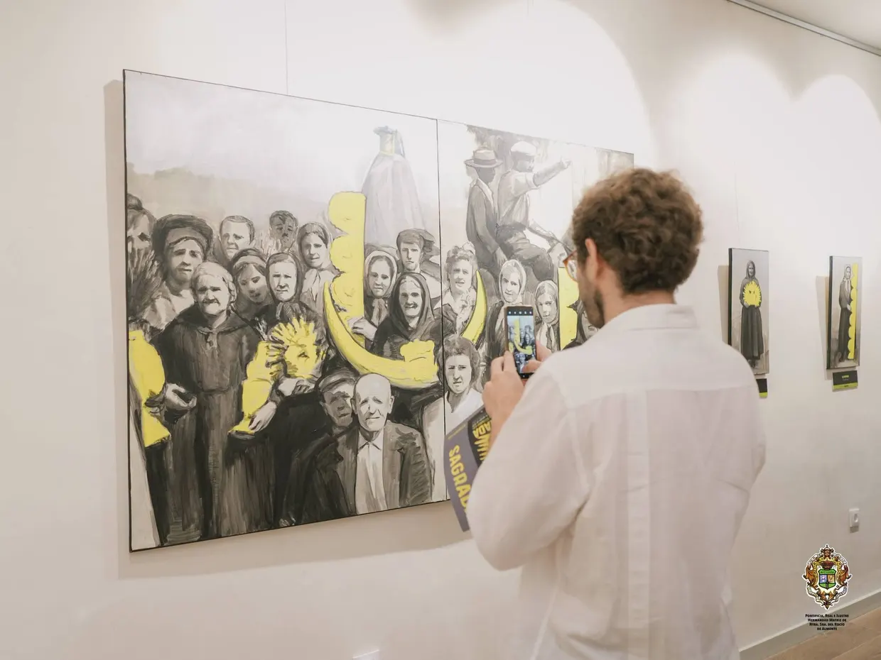 Sagrada - Exposición de Ricardo Gil -5
