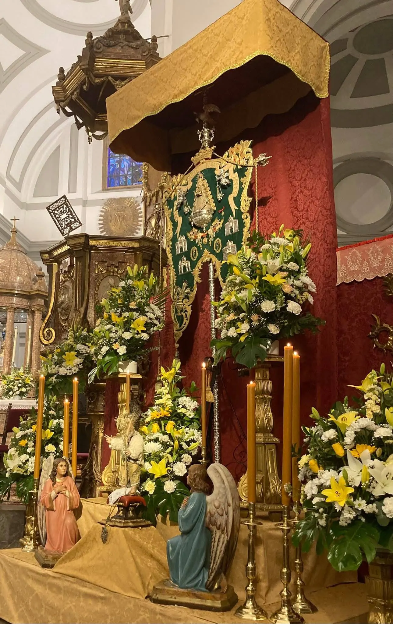 Altar de cultos rocio 2026-Santa Fe