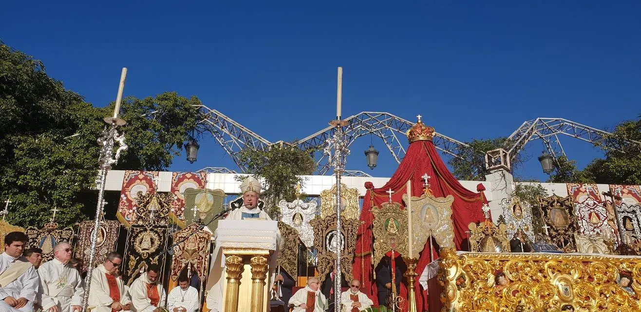 Magna de Huelva misa pontifical-3