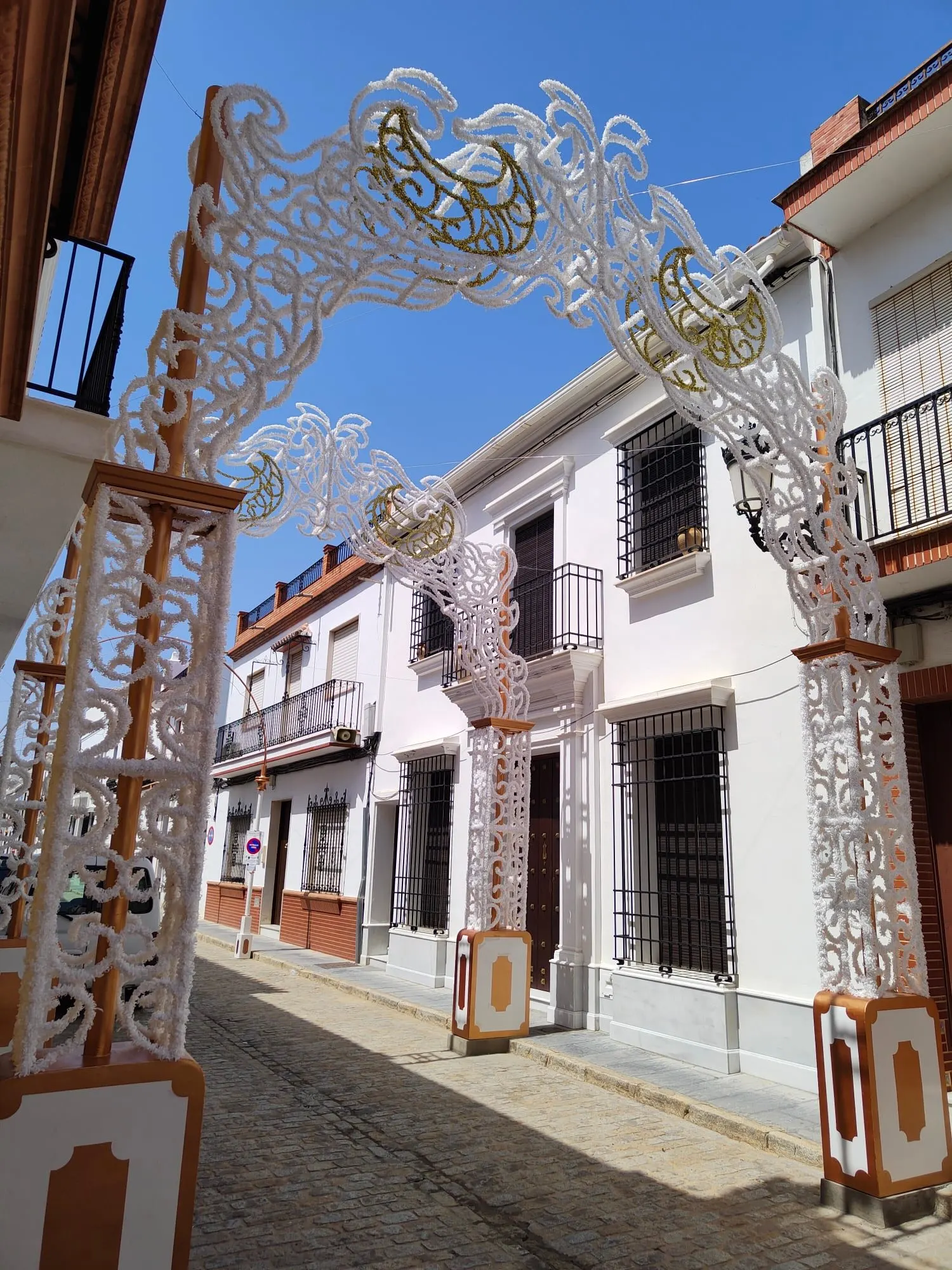 Almonte se viste de gala traslado 2022-8