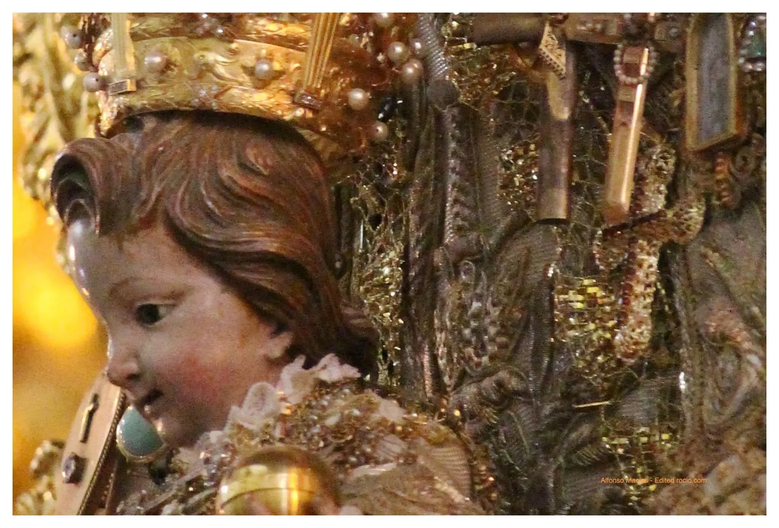Virgen-Rocio-Detalles-Pastorcito-2-1.jpg