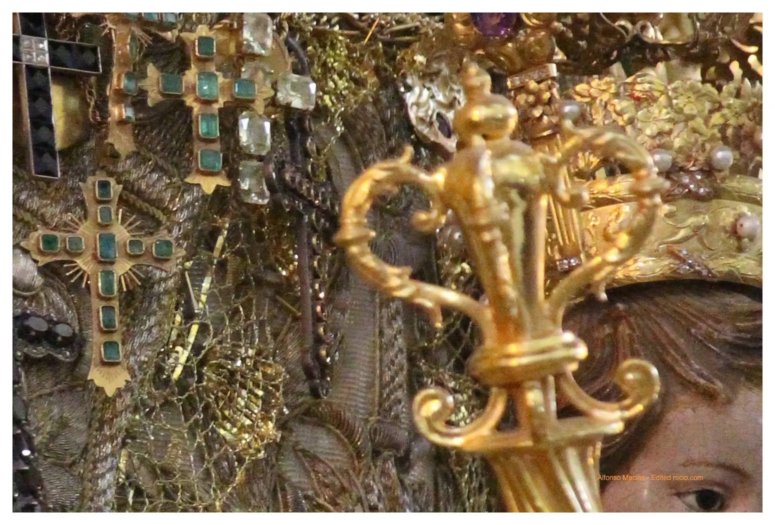 Virgen-Rocio-Detalles-cetro-grande-2-1.jpg