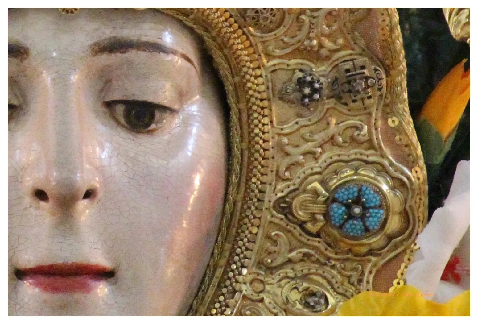Virgen-Rocio-Detalles-rostrillo-3-1.jpg