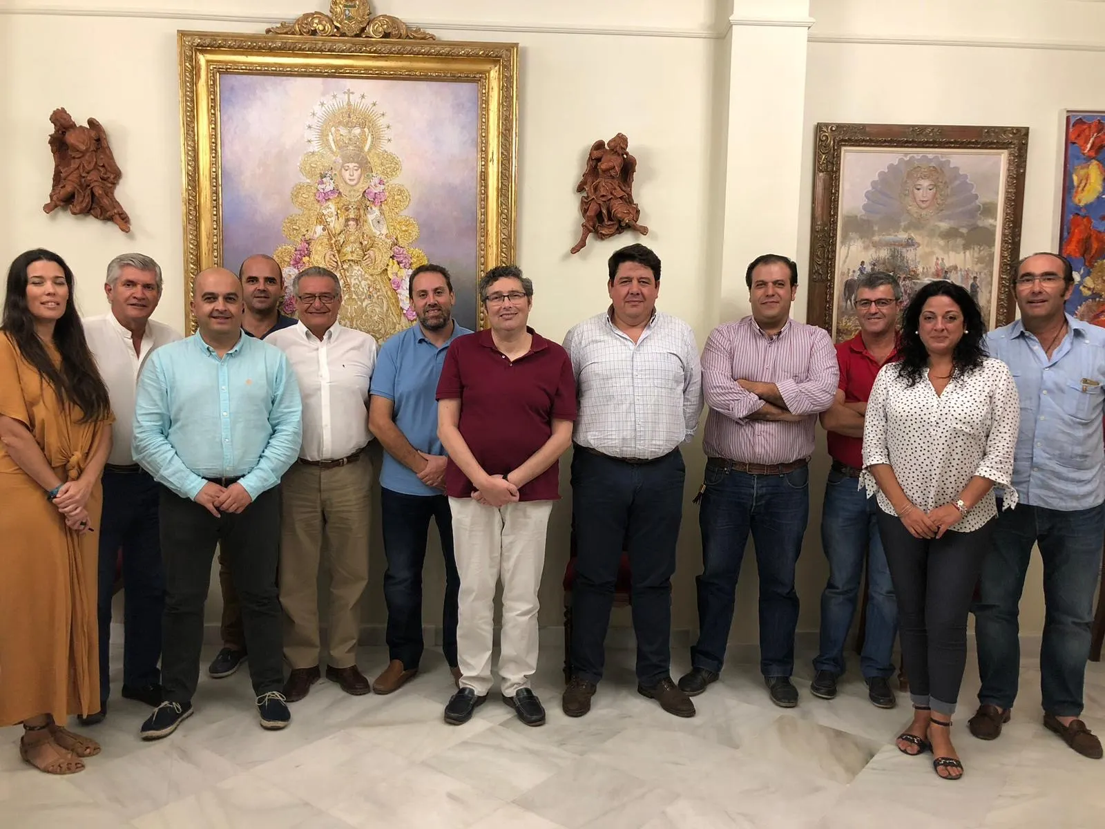 Comision de hermandades corona virgen rocio