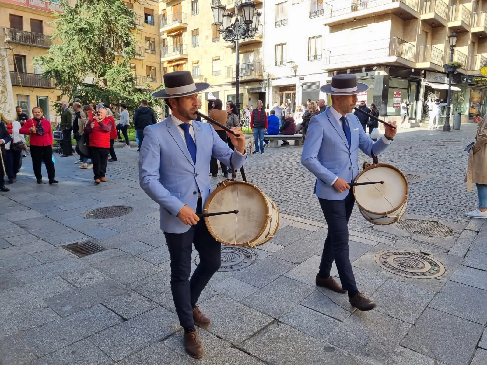 Hermandad de Salamanca - Bendición de su nuevo Simpecado-4
