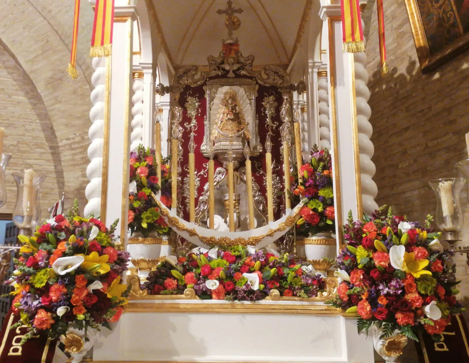 Rocio altar cultos Villalba del Alcor 2021