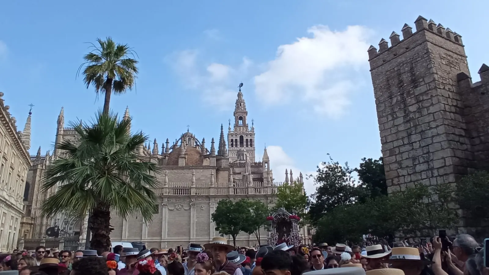 Sevilla-4-Momentos del camino rocio 2023
