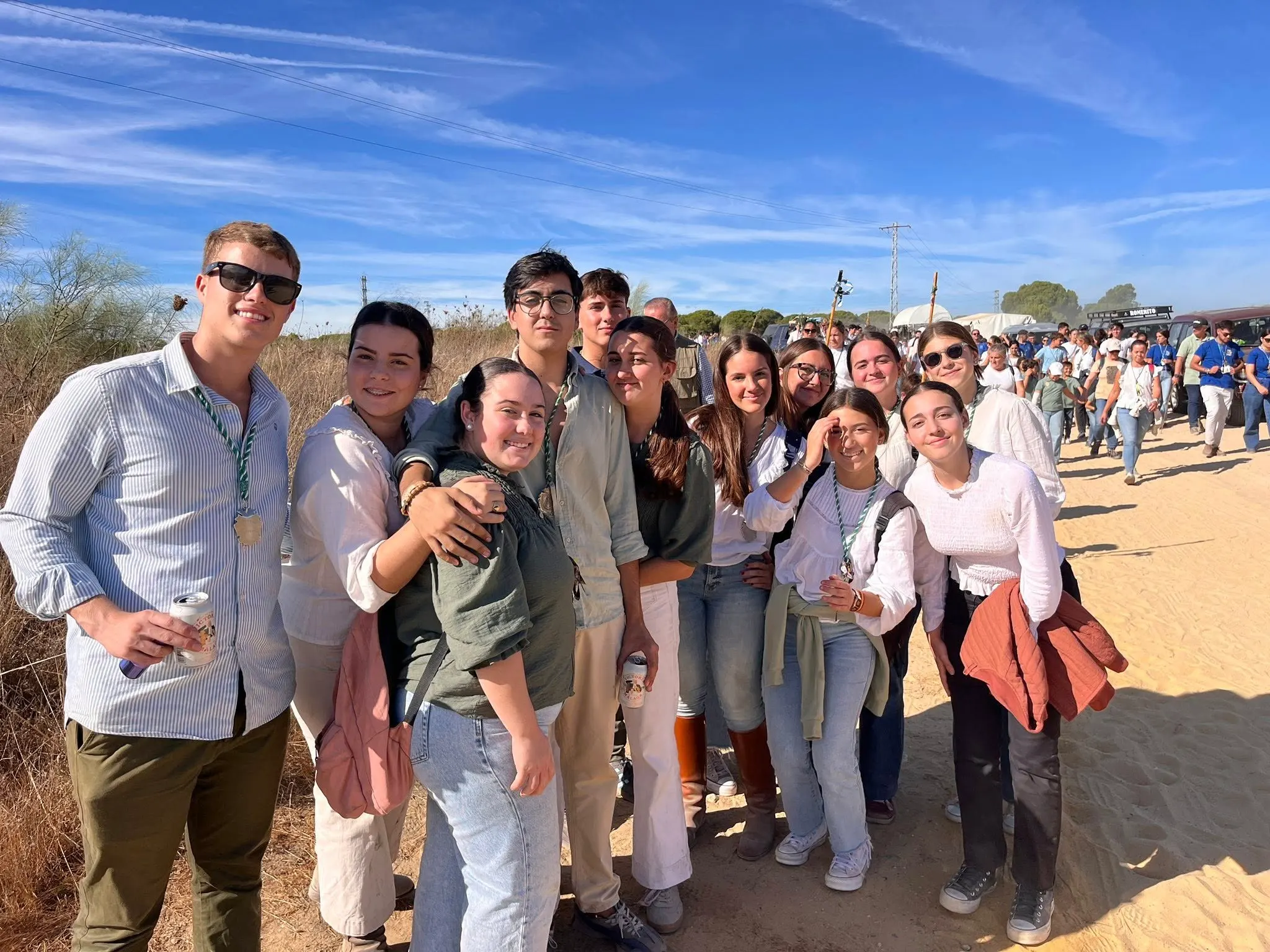 Peregrinacion jovenes rocieros rota 38