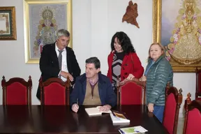 Coronacion rocio libro-1