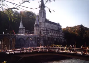 lourdes7