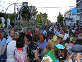 llegada-carretas-gines2010.jpg