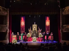 David Martín pregonará hoy el amor de Emigrantes a la Virgen del Rocío en el Gran Teatro-4