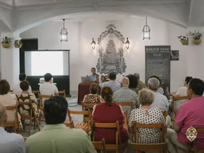 DIÁLOGOS DE VERANO - Conferencia de la arquitecta municipal-1