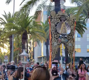 emigrantes inicio de la celebración de su cincuentenario-2