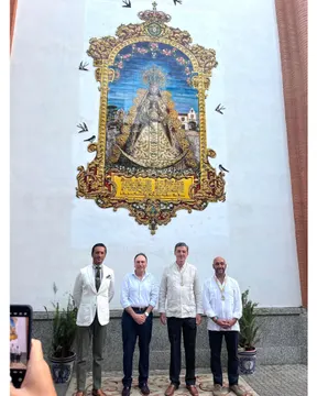 Retablo cerámico de Ntra. Sra. del Rocío de rocio de lcerro de Sevilla-1