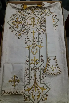 Casulla monsenor lahiguera-2