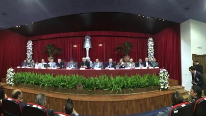 asamblea hermanos mayores 2015-7