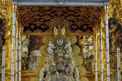 5306-virgen-paso-2014-3