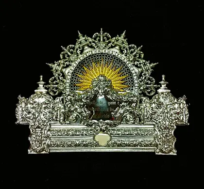 nuevos-atributos-de-la-Virgen-del-Rocío-22