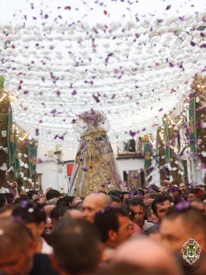 Venida virgen rocio 2026-17
