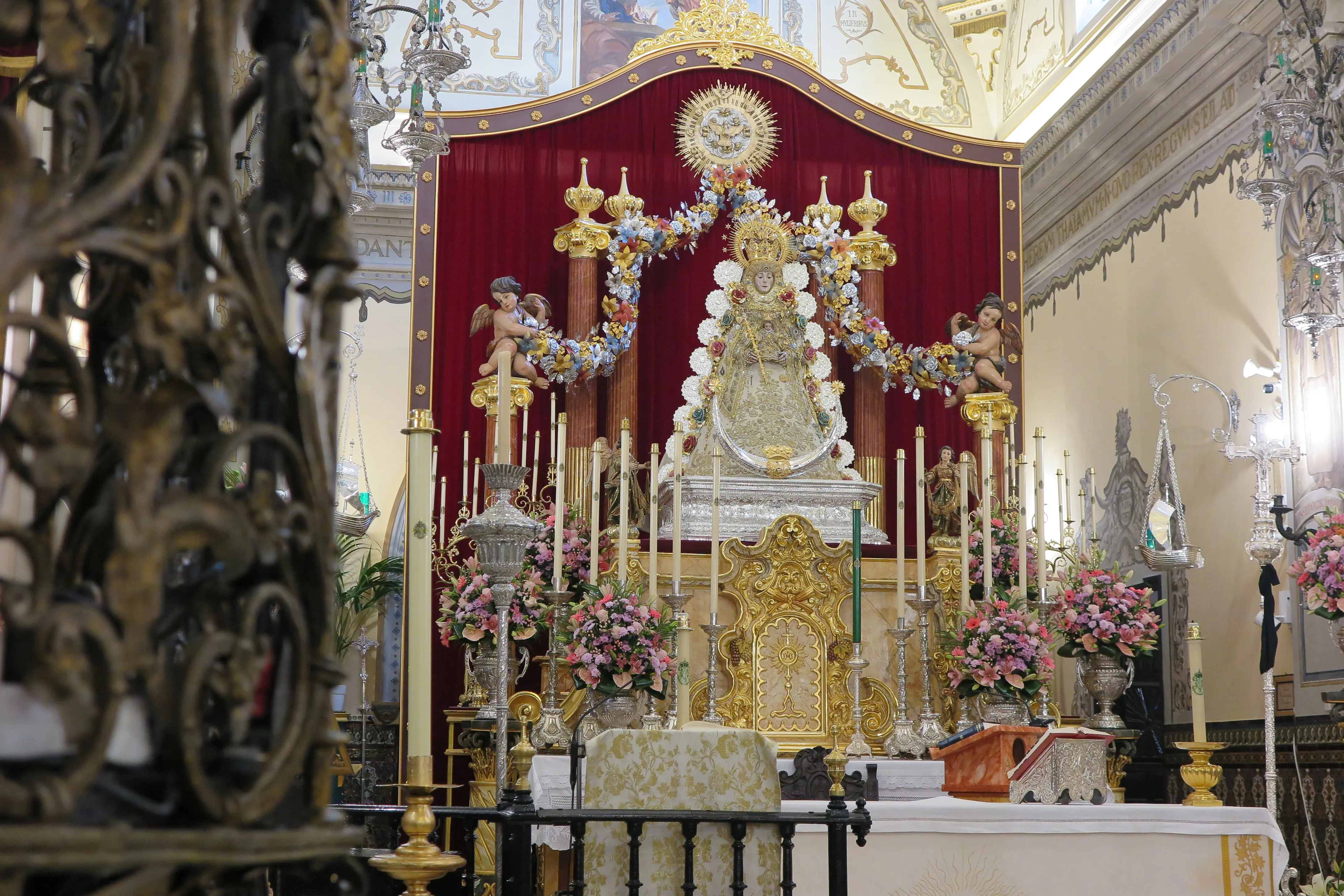 Virgen cambio traje mayo 2020-2