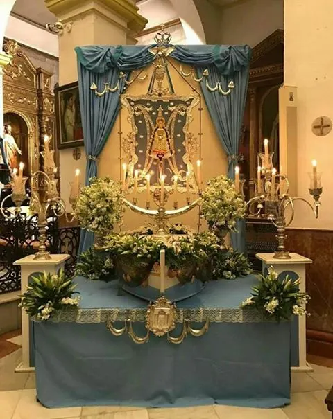 La Línea altar 2017