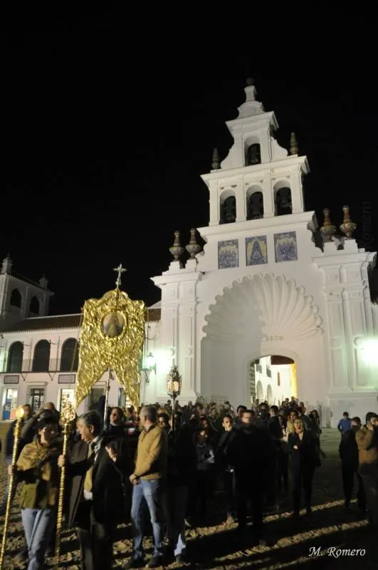 5143-rocio.com-rosario-6-03-2014-25