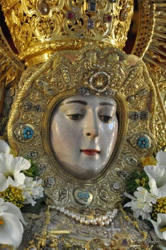5306-virgen-paso-2014-10