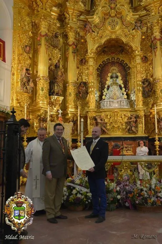 dos nuevas filiales 2015-24