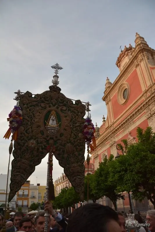 Traslado simpecado Sevilla 2015-11