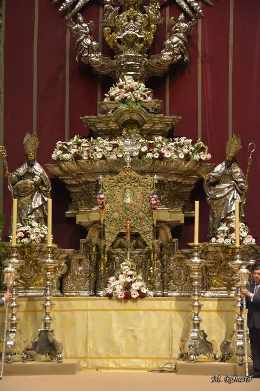 Traslado simpecado Sevilla 2015-25